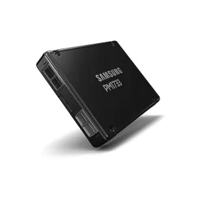 Samsung PM1733 MZWLJ3T8HBLS-00007 3.84TB PCIe Gen 4.0 x4 8GB/s U.2 NVMe 2.5in Solid State Drive